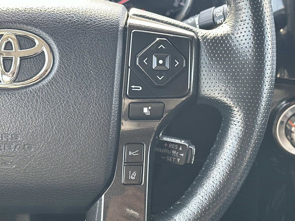 Used 2024 Toyota 4Runner TRD Off-Road Premium image 14