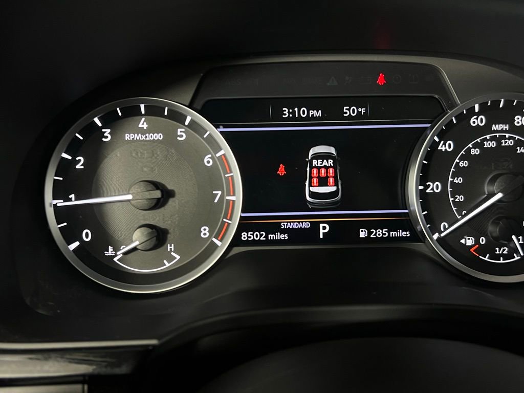 Used 2025 INFINITI QX60 Pure image 18