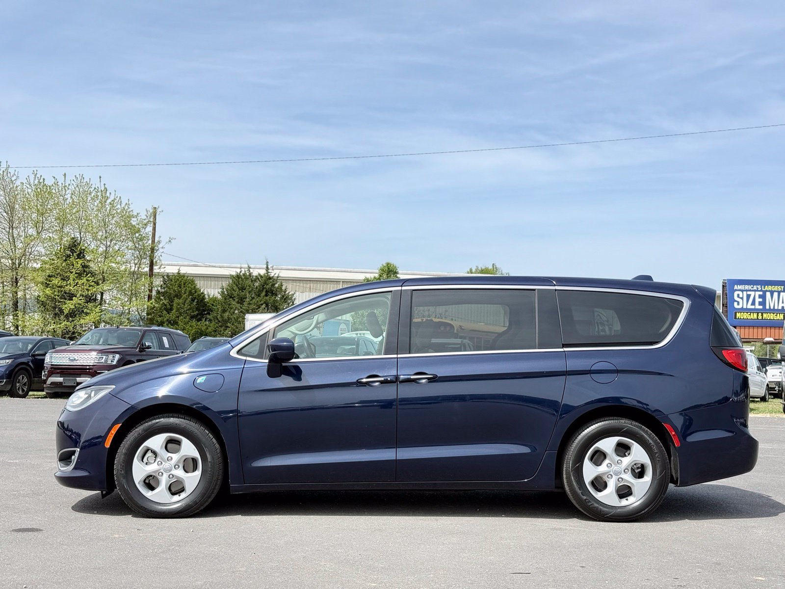 Used 2018 Chrysler Pacifica Touring Plus FWD image 15