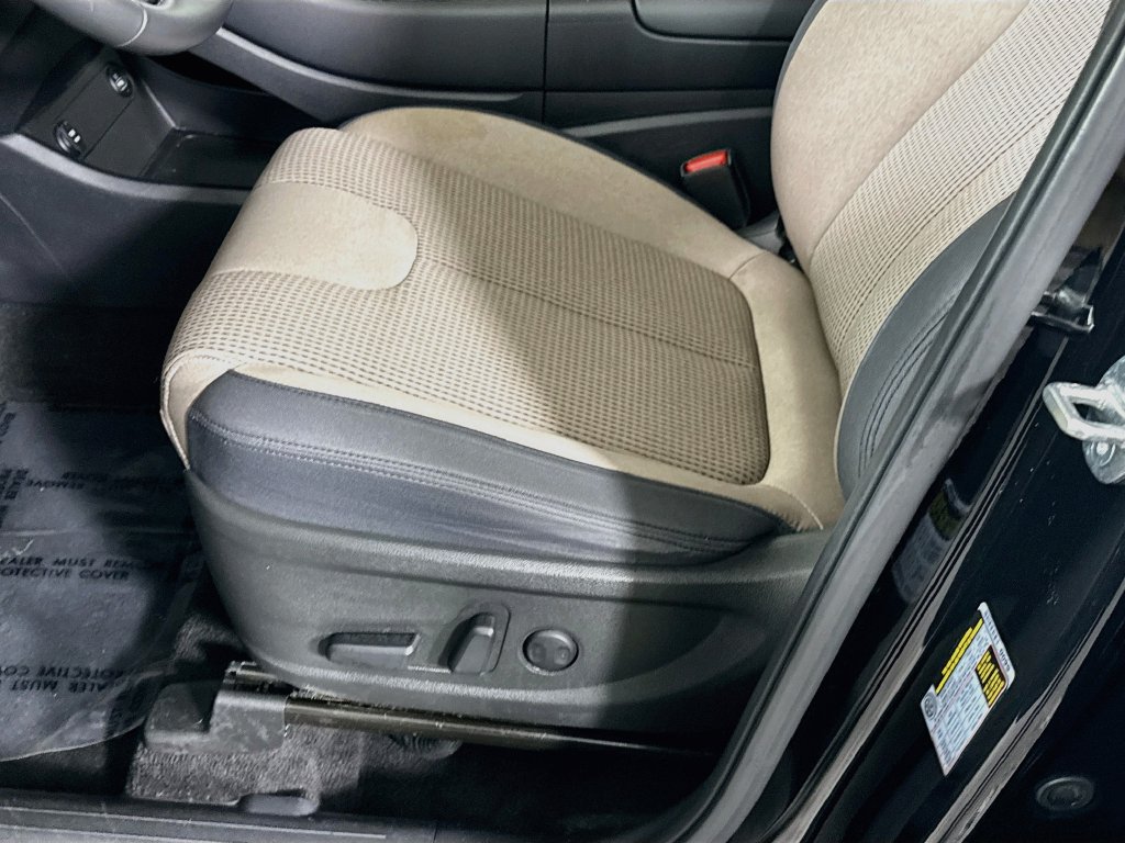 Certified 2023 Hyundai Santa Fe SEL AWD/4WD image 24