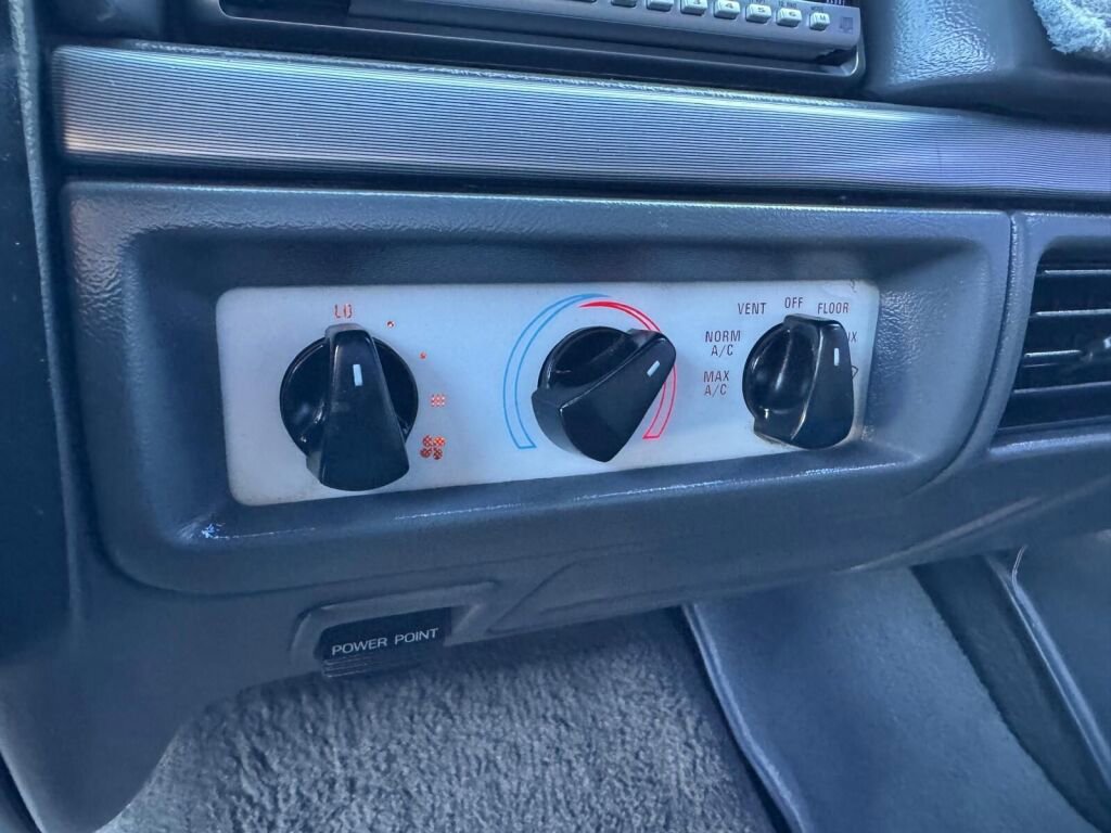 Used 1993 Ford F150 Lightning image 28