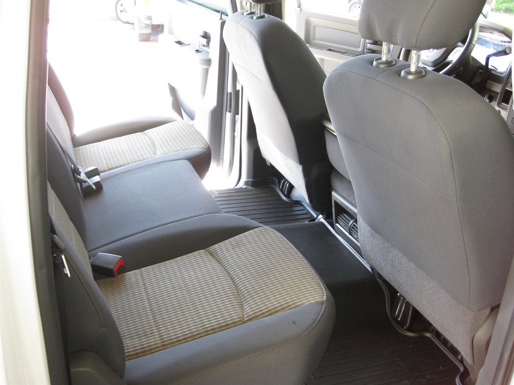 Used 2011 RAM 2500 ST w/ ST Popular Equipment Group RWD image 27
