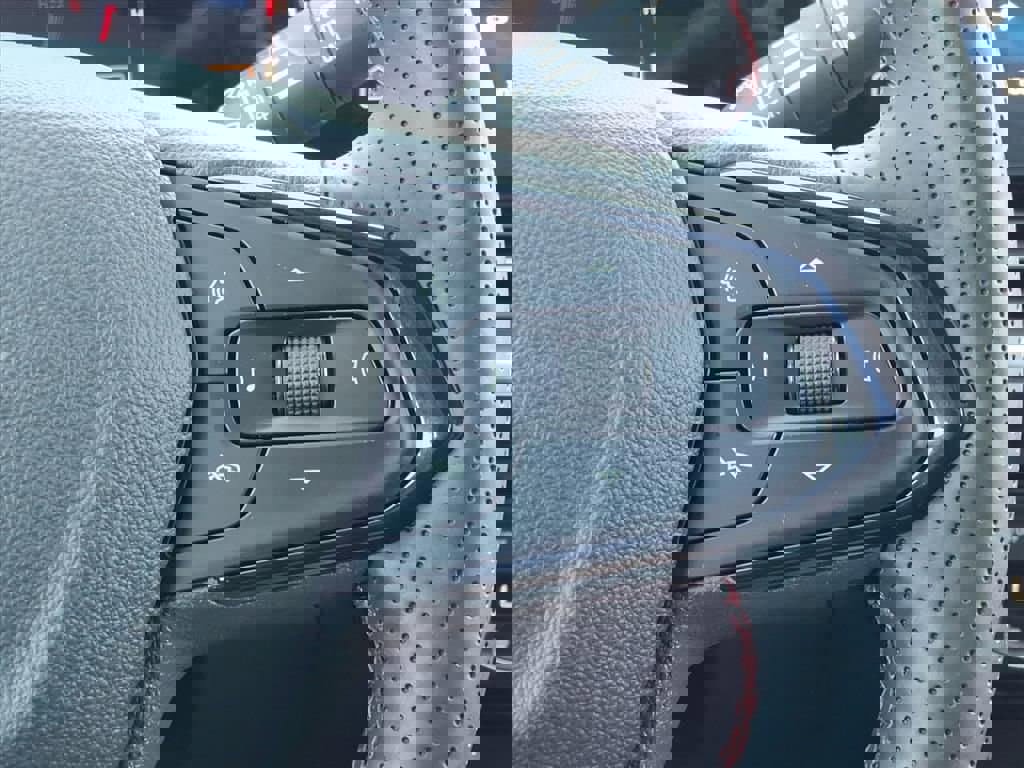 Certified 2026 Chevrolet Trax RS w/ Driver Confidence Package image 24