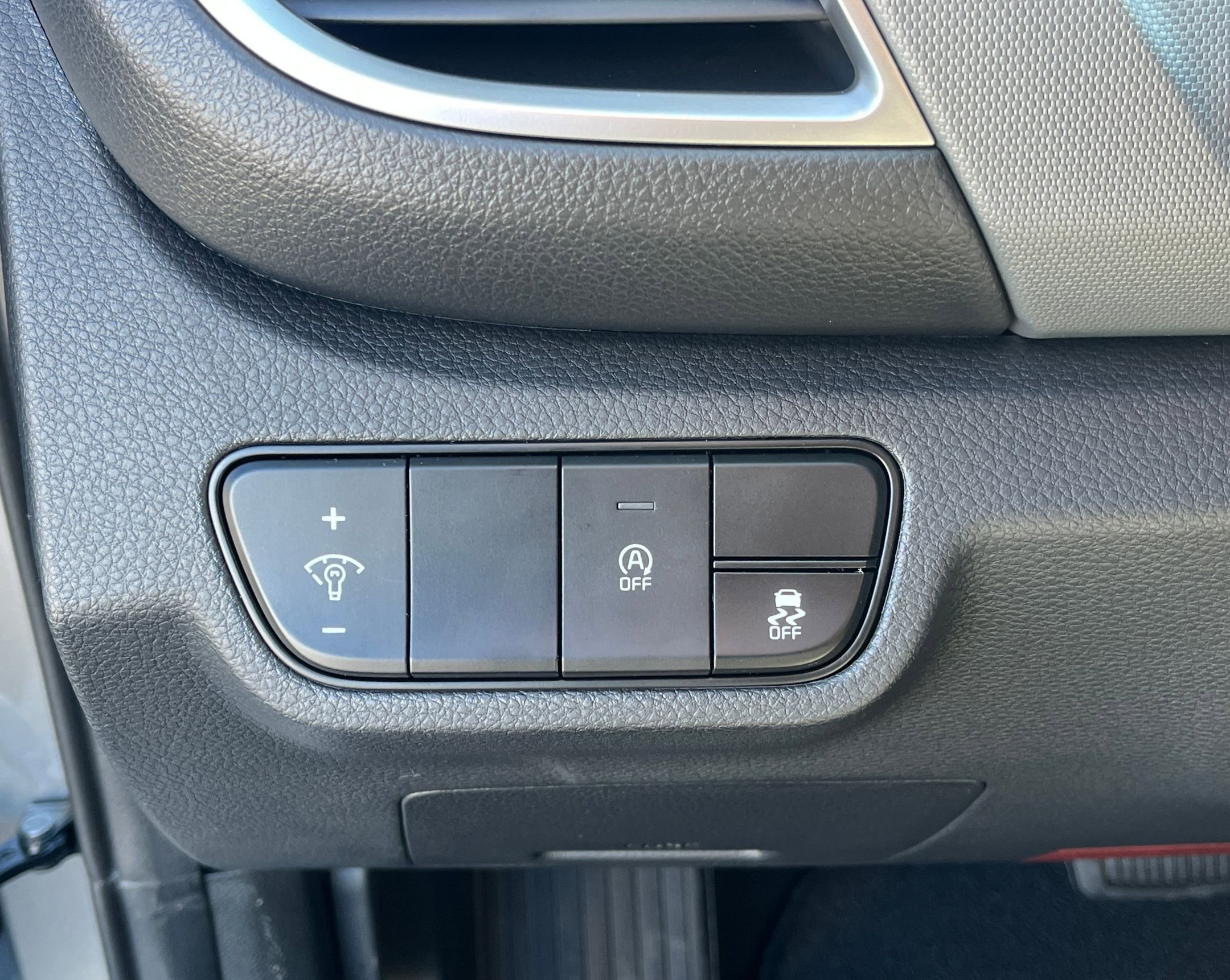 New 2026 Kia Seltos LX image 16