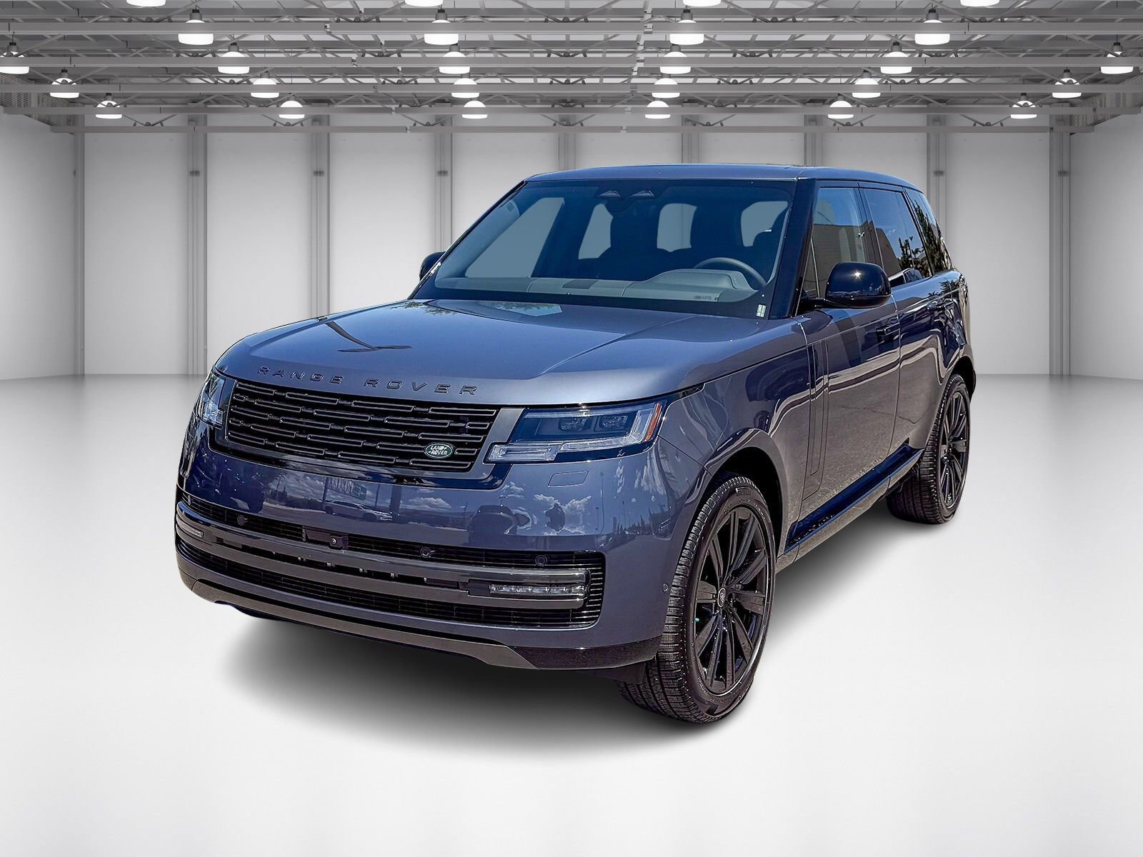 New 2025 Land Rover Range Rover SE