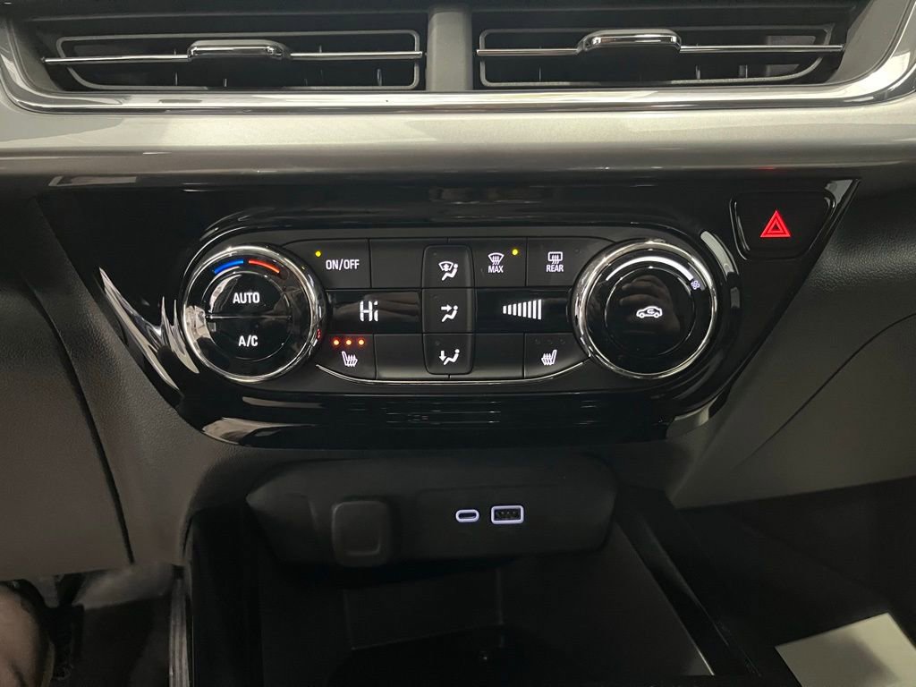 New 2026 Chevrolet Trax LT w/ Driver Confidence Package image 17