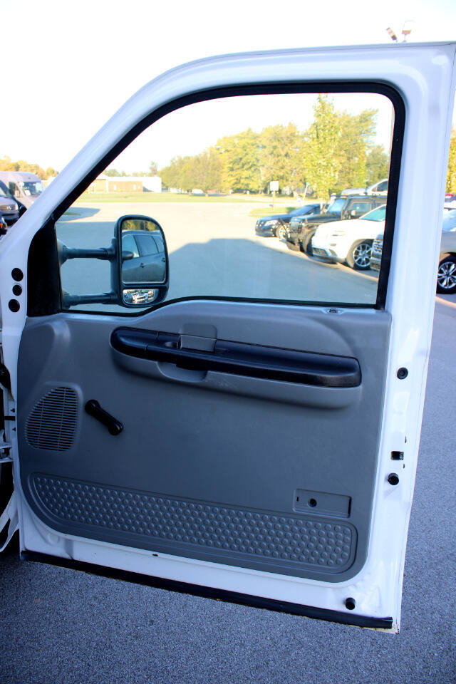 Used 2005 Ford F250 XL image 16
