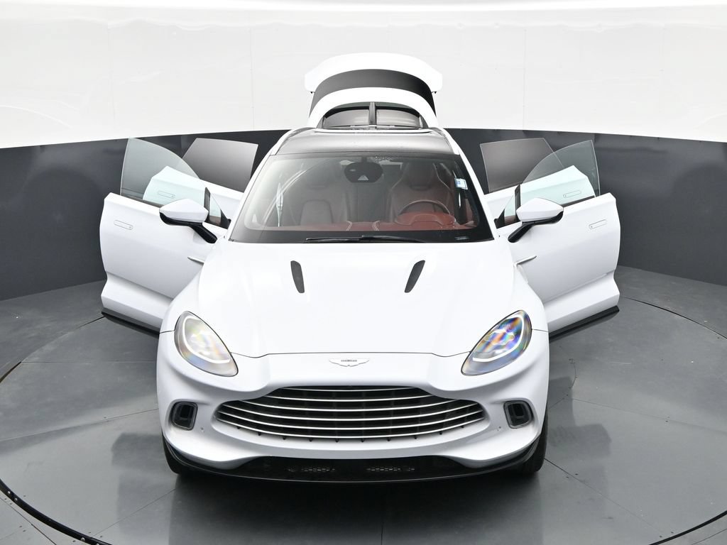Used 2021 Aston Martin DBX AWD/4WD image 54