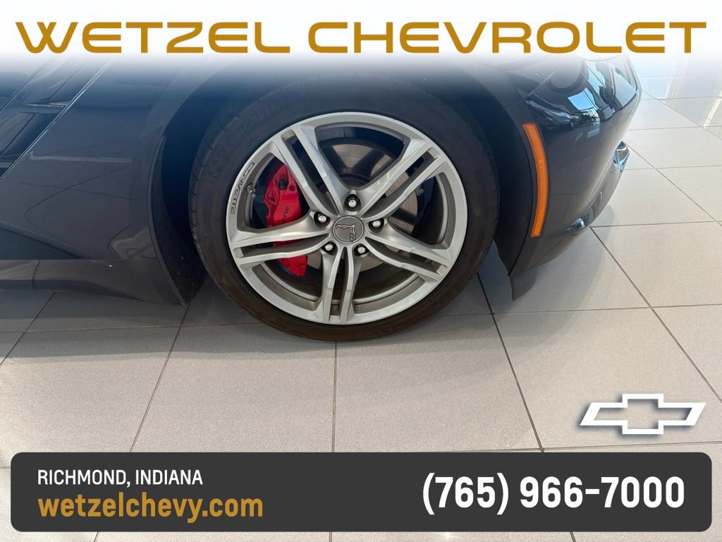 Used 2016 Chevrolet Corvette Stingray Convertible w/ 2LT Preferred Equipment Group RWD image 9