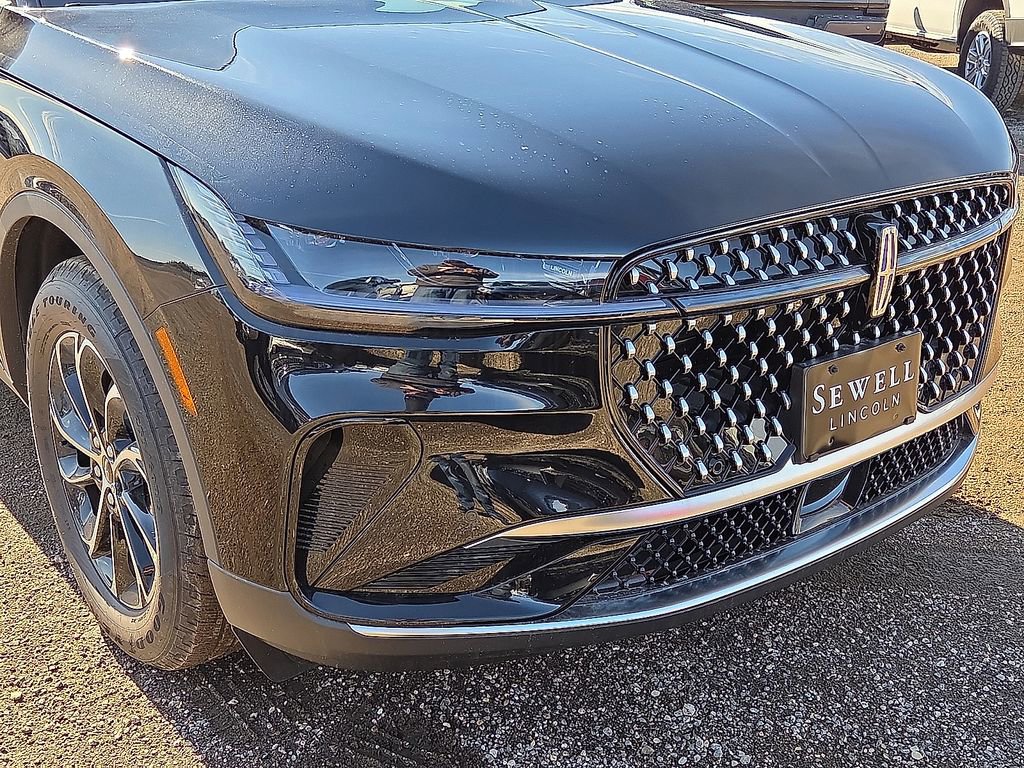 New 2026 Lincoln Nautilus Premier AWD/4WD image 7