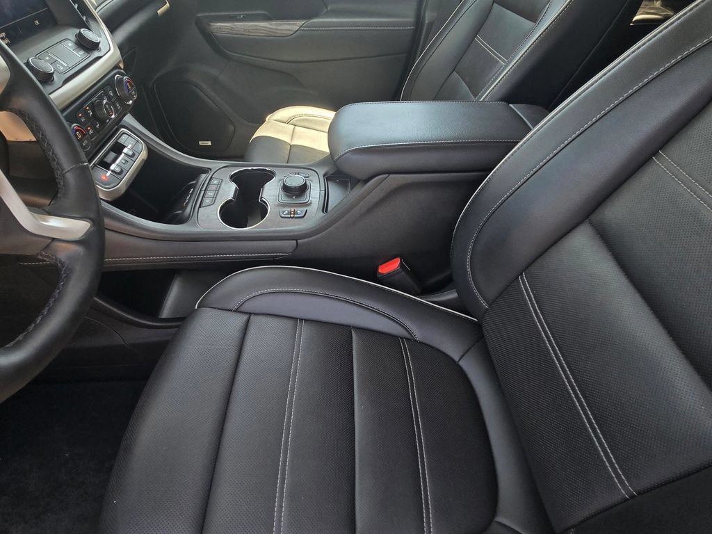 Used 2023 GMC Acadia Denali FWD image 17