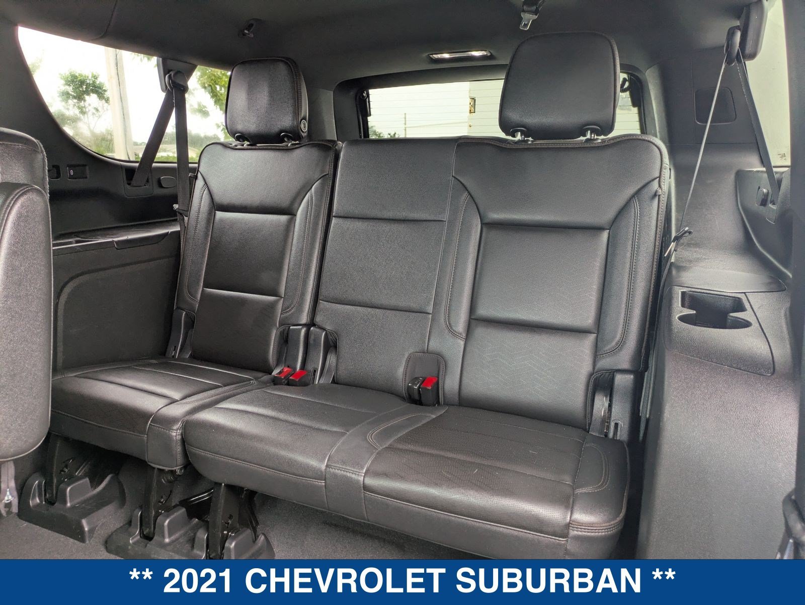 Used 2021 Chevrolet Suburban High Country AWD/4WD image 17