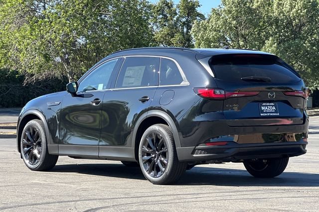 New 2026 MAZDA CX-90 Plug-In Hybrid w/Premium Sport AWD/4WD image 6
