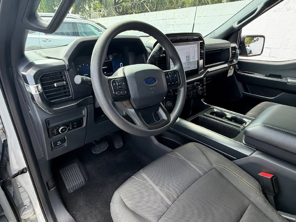 Used 2024 Ford F150 STX w/ Tow/Haul Package RWD image 7