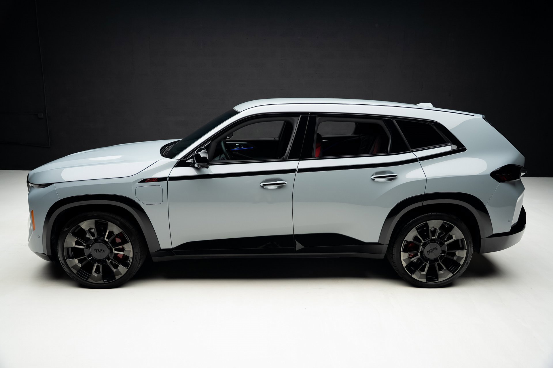 Used 2024 BMW XM Label Red image 16