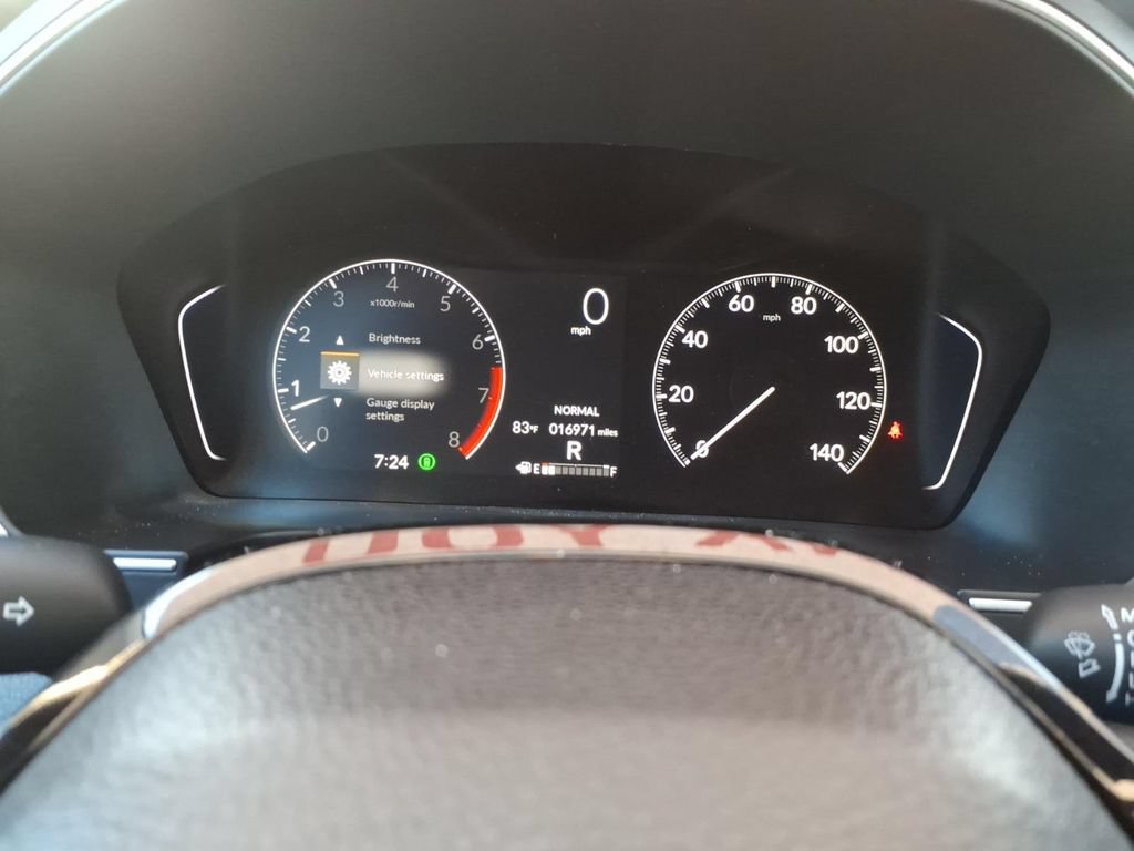 Used 2025 Honda Pilot Sport image 18