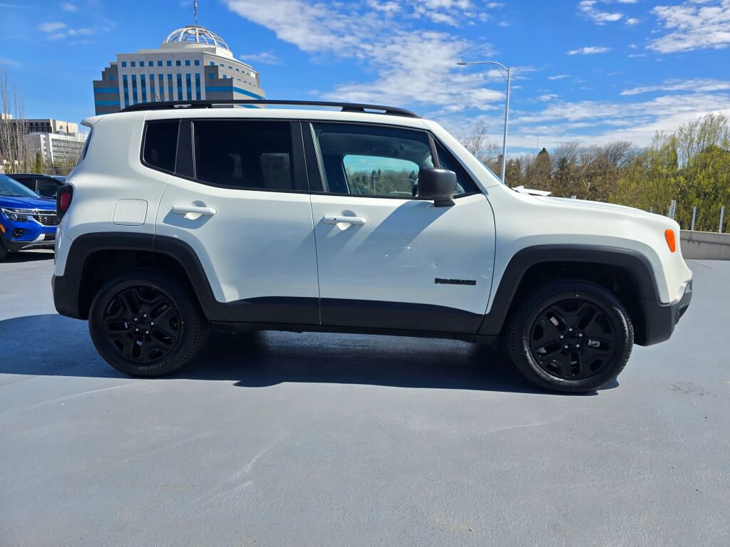 Used 2019 Jeep Renegade Sport AWD/4WD image 2