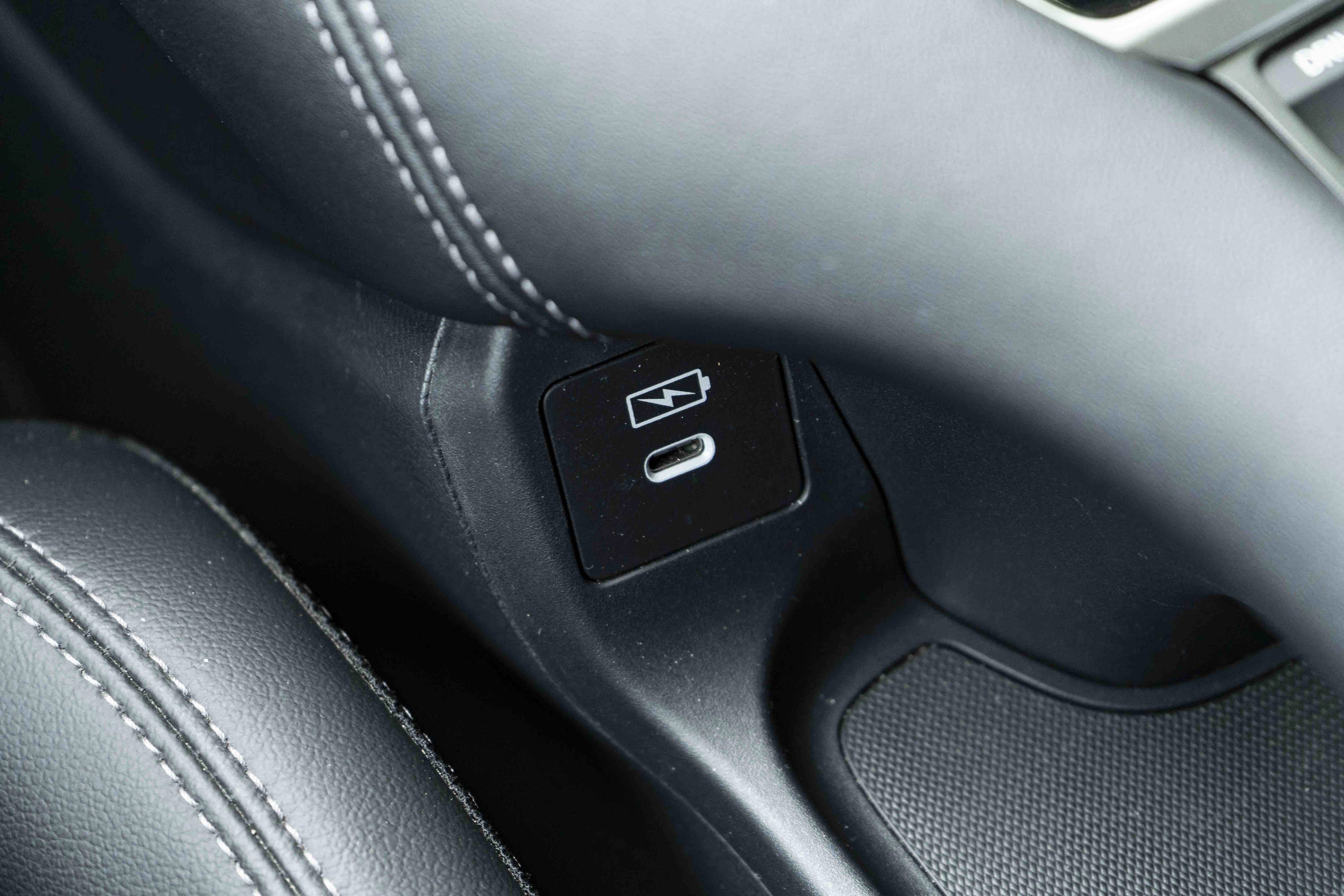 Used 2024 Honda HR-V EX-L image 30