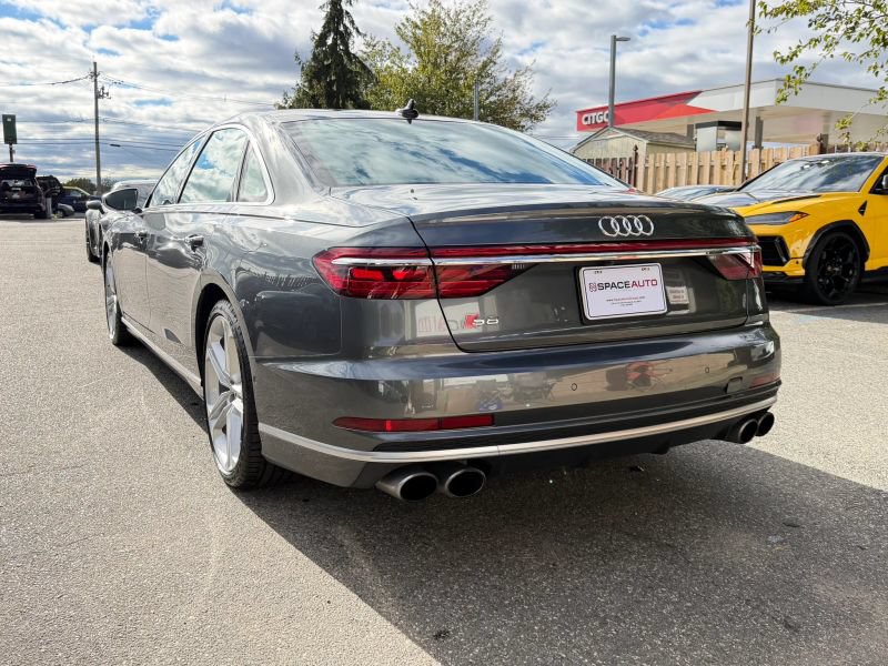 Used 2020 Audi S8 L AWD/4WD image 8