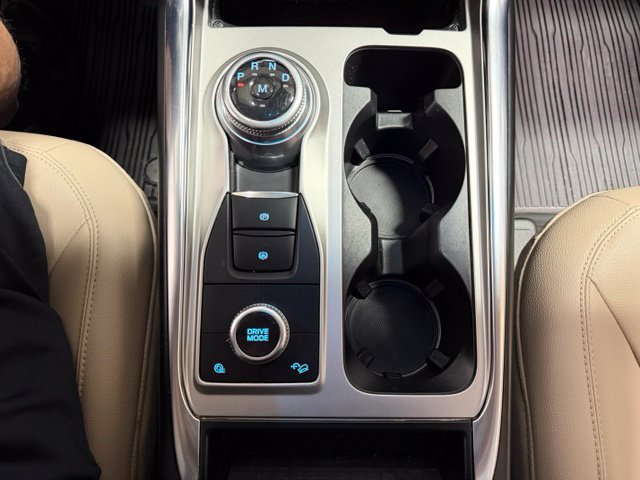 Used 2021 Ford Explorer Limited w/ Hybrid Equipment Group 310A AWD/4WD image 41