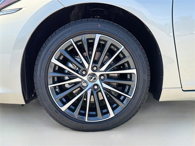 New 2025 Lexus ES 350 w/ Premium Package image 42