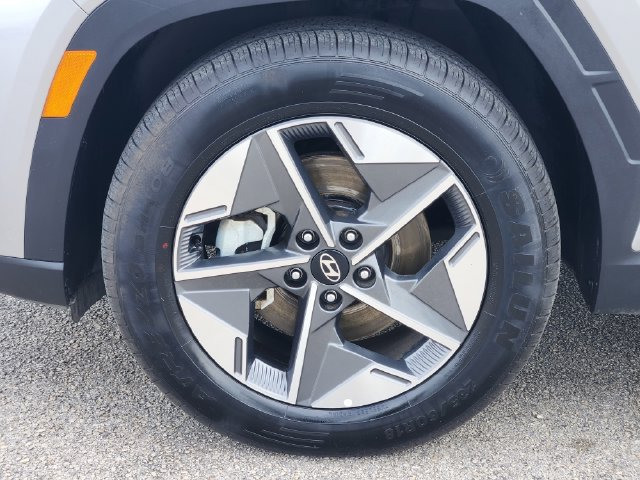 Used 2025 Hyundai Tucson SEL FWD image 8