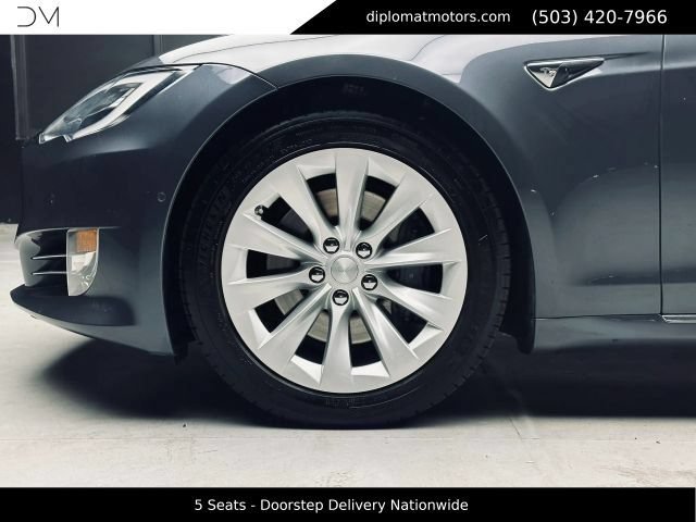 Used 2018 Tesla Model S 100D AWD/4WD image 38