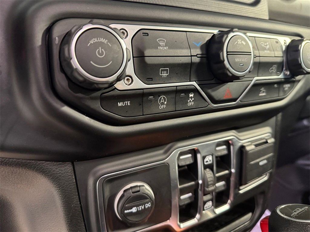 Used 2023 Jeep Gladiator Sport image 30
