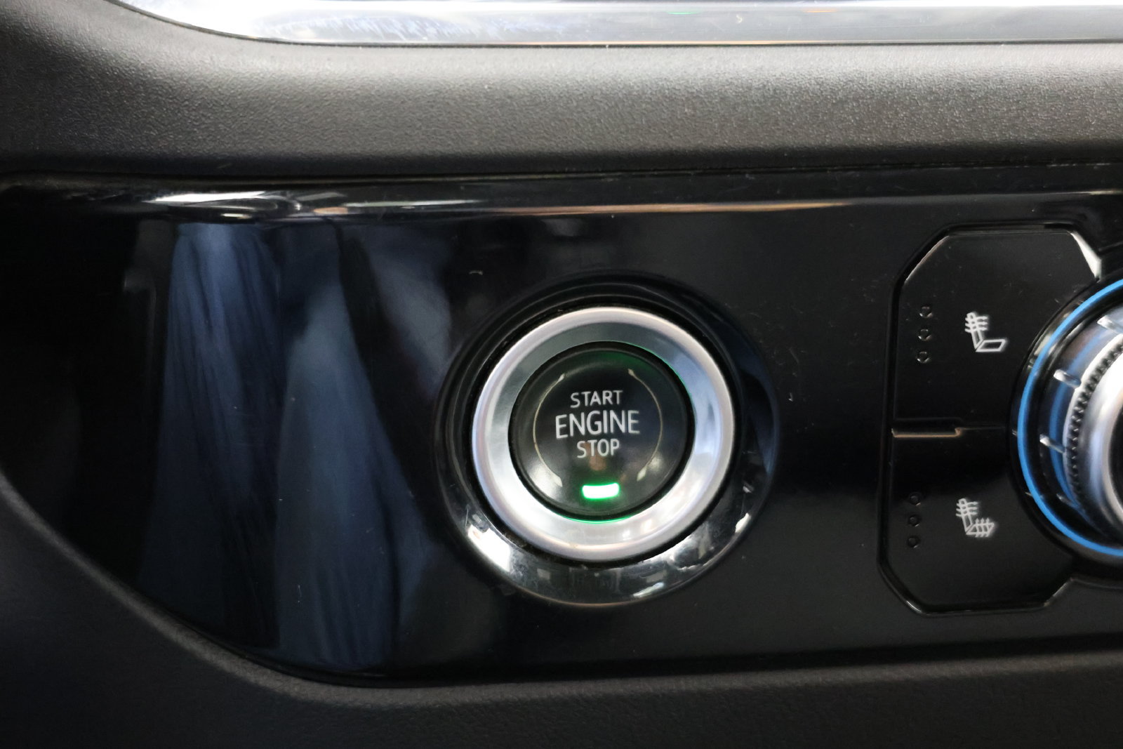Used 2023 GMC Sierra 1500 Elevation AWD/4WD image 18