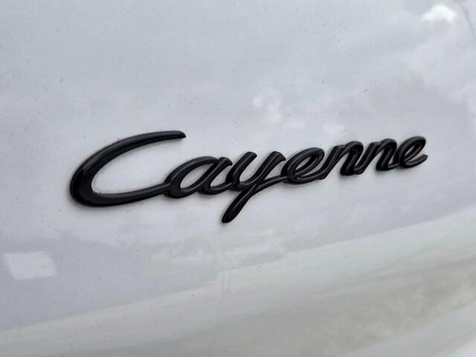 Used 2022 Porsche Cayenne Platinum Edition AWD/4WD image 14