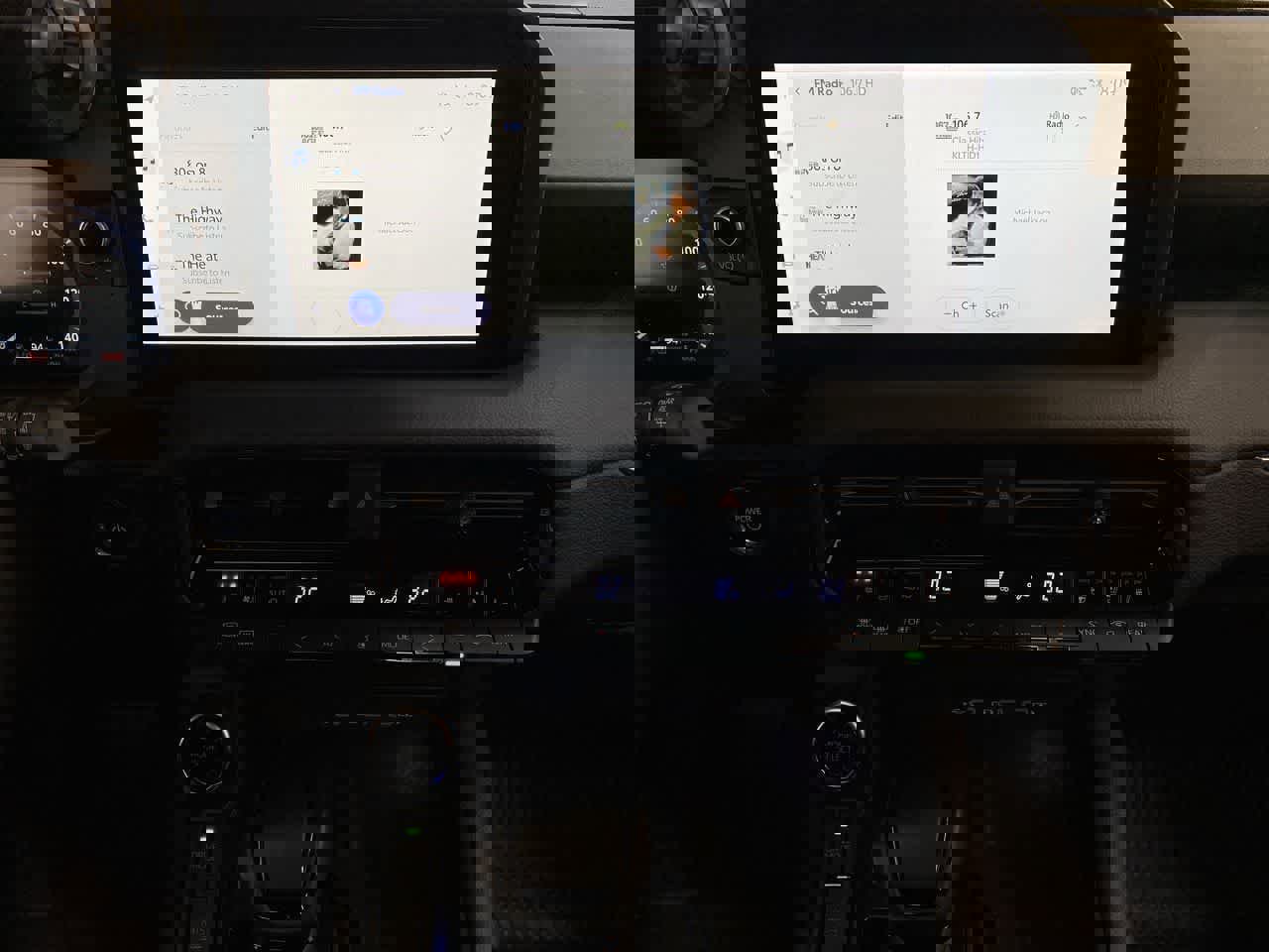 Used 2025 Toyota Land Cruiser w/ Premium Package image 26