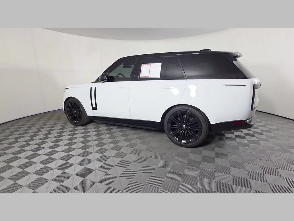 Used 2024 Land Rover Range Rover SE AWD/4WD image 48