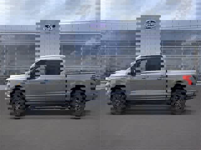 New 2025 Ford F150 Lightning Flash image 3