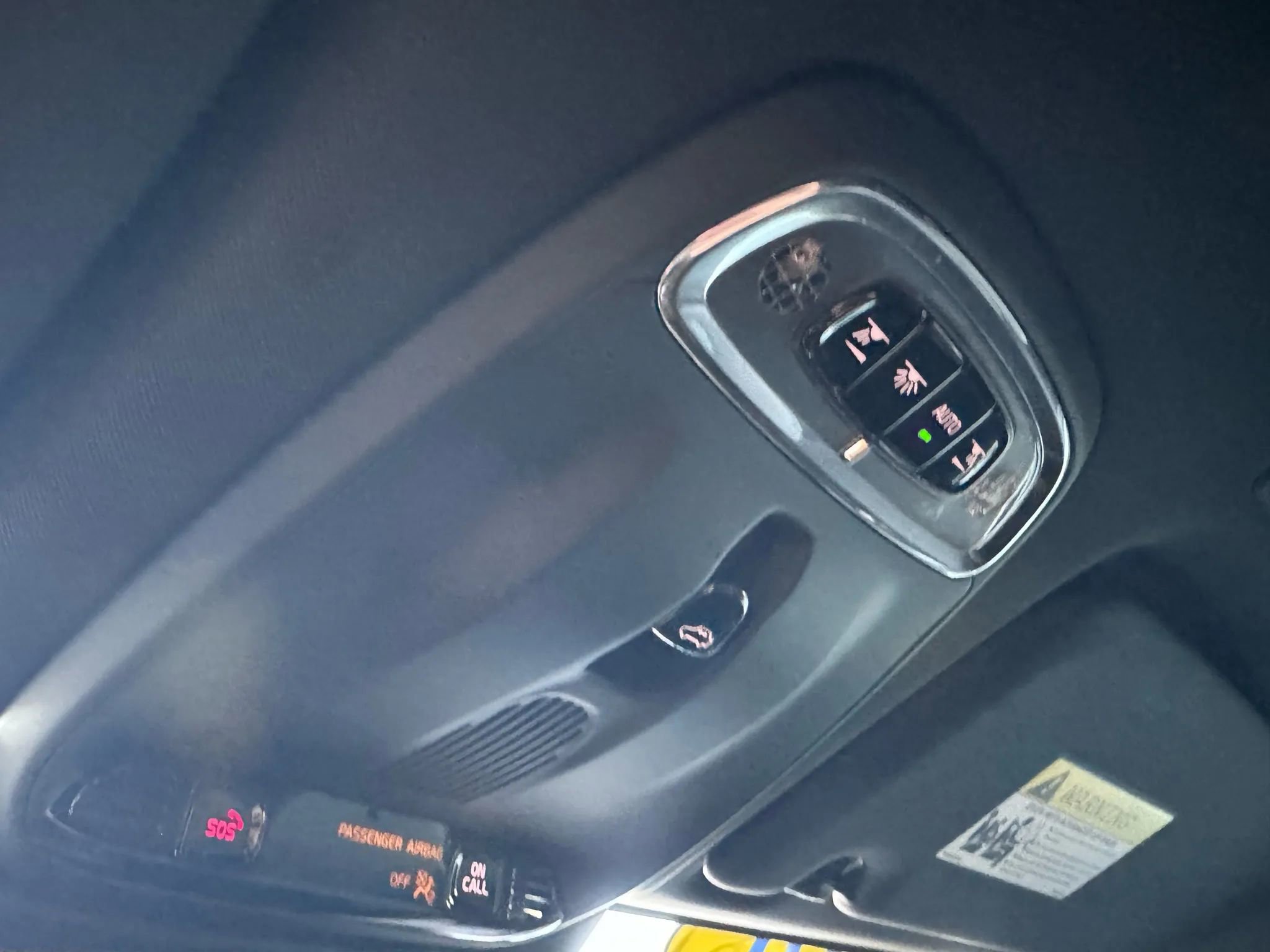 Used 2019 Volvo XC60 T5 R-Design w/ Protection Package Premier image 36