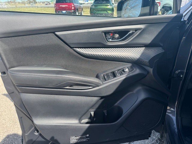 Used 2023 Subaru Ascent Premium w/ Convenience Package image 11