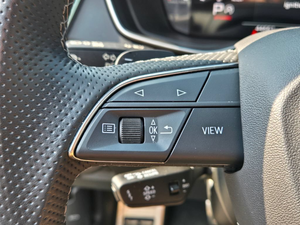 Used 2024 Audi SQ5 Premium Plus AWD/4WD image 19