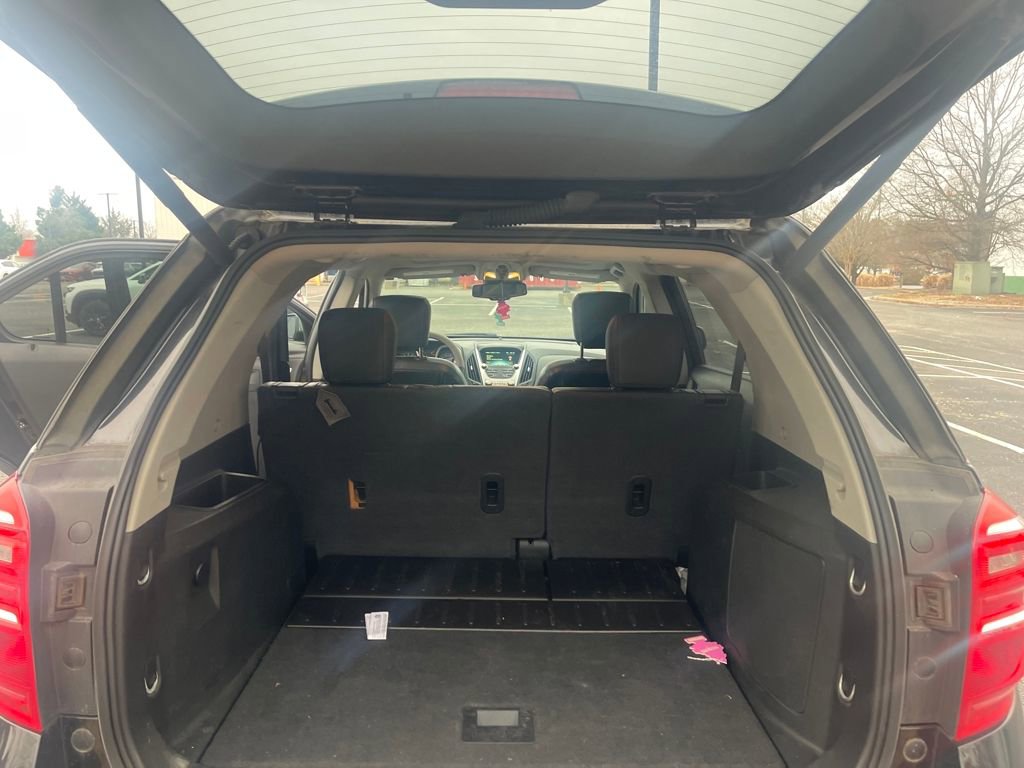 Used 2016 Chevrolet Equinox LTZ w/ Enhanced Convenience Package image 14