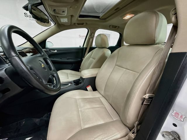 Used 2013 Chevrolet Impala LTZ FWD image 21