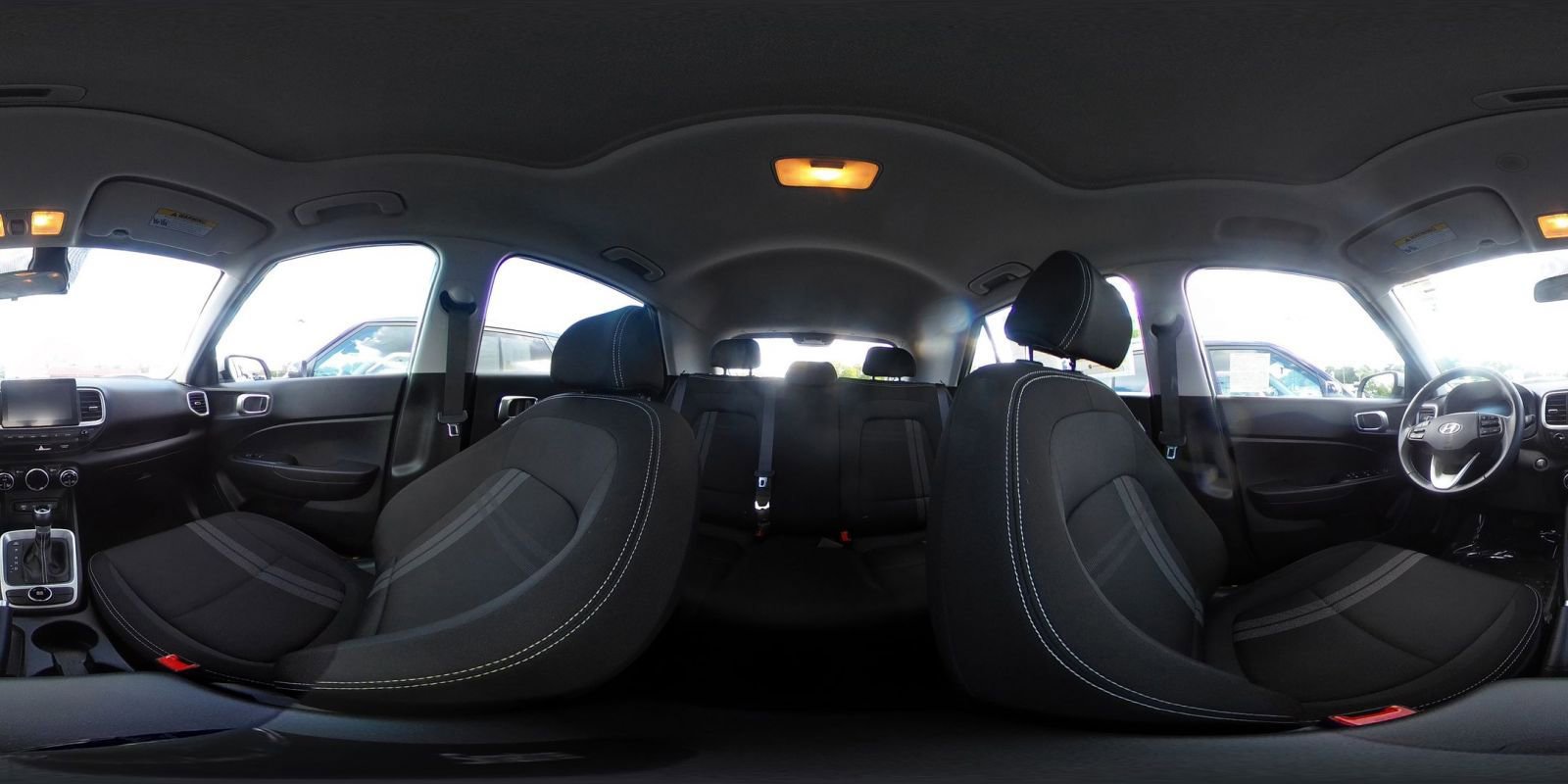 Used 2025 Hyundai Venue SEL FWD image 41