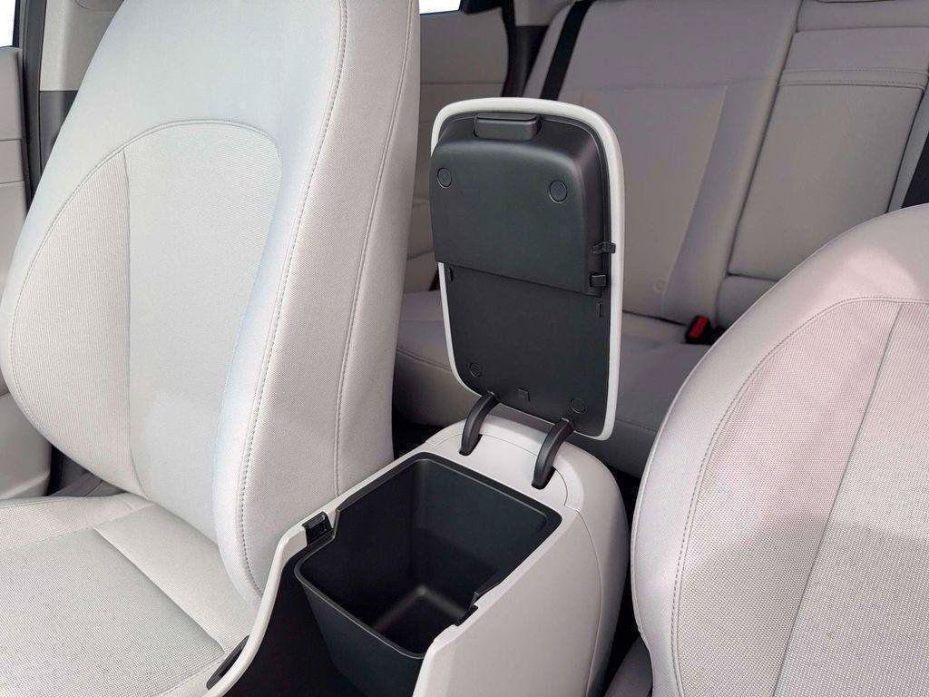 New 2026 Hyundai Kona SEL Sport FWD image 19