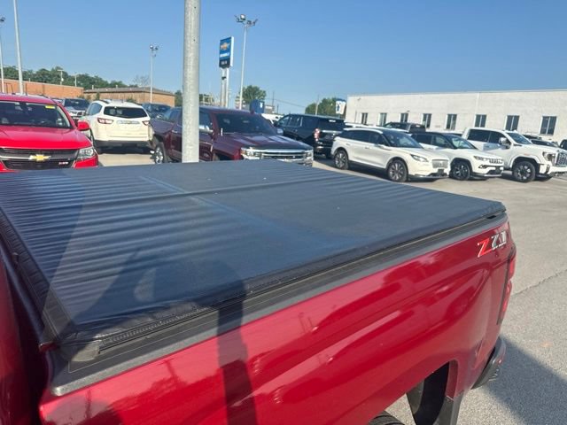 Used 2018 Chevrolet Silverado 1500 LT w/ All Star Edition AWD/4WD image 11