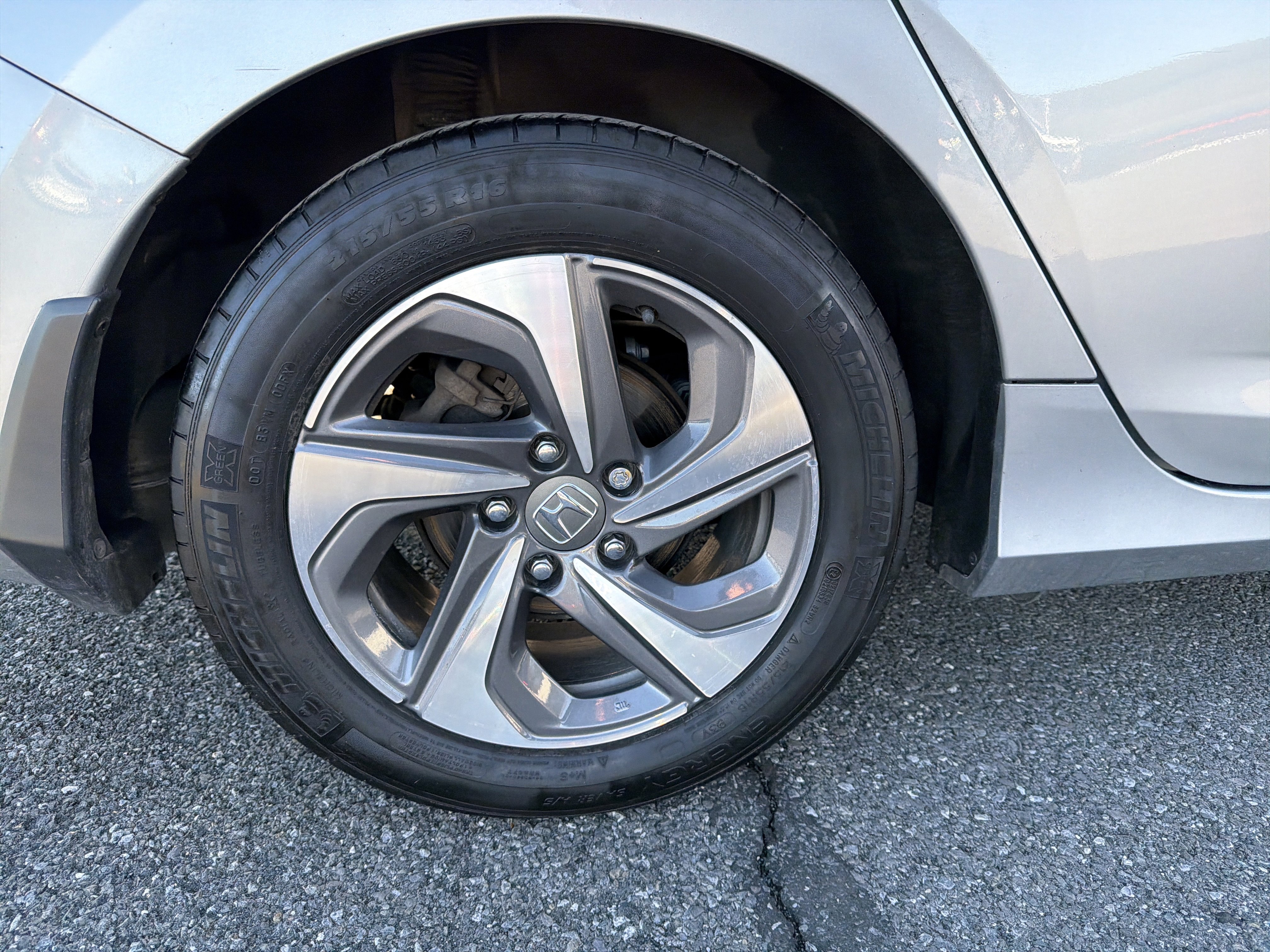 Used 2019 Honda Insight LX image 28