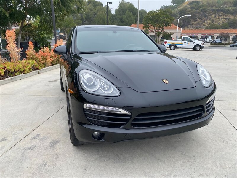 Used 2012 Porsche Cayenne AWD/4WD image 5