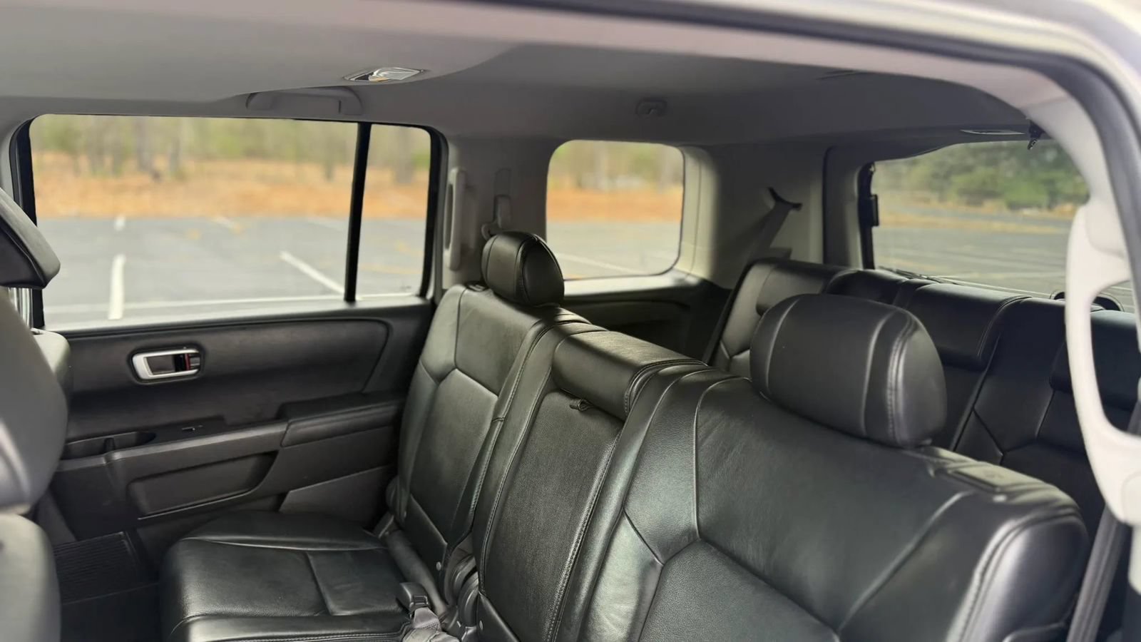 Used 2010 Honda Pilot EX-L image 17
