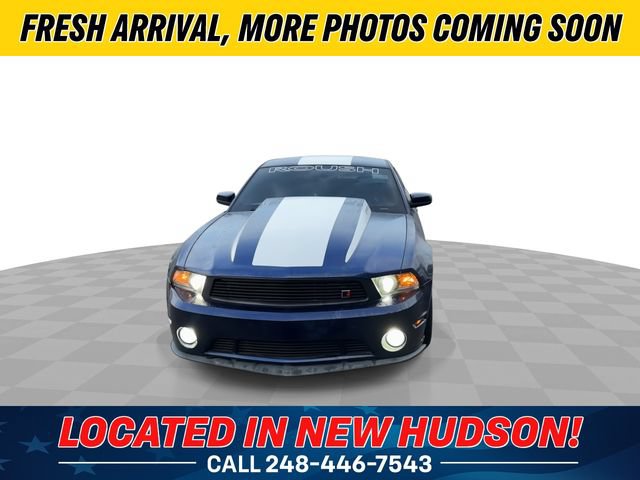Used 2011 Ford Mustang GT Premium w/ Security Pkg RWD image 3