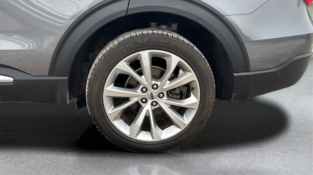 Used 2022 Ford Explorer Platinum w/ Equipment Group 601A image 25