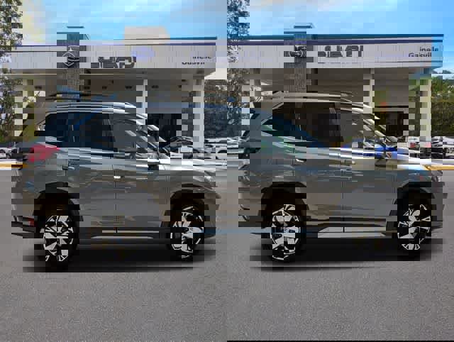 Used 2021 Subaru Forester Touring w/ Popular Package #2 image 7