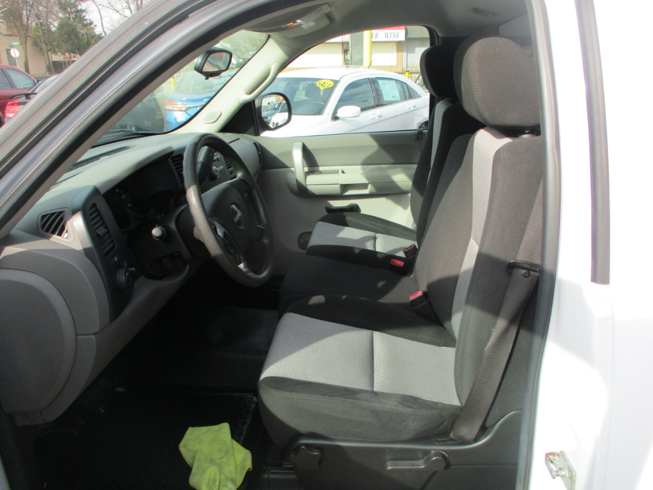 Used 2009 GMC Sierra 1500 W/T w/ SL Package image 8