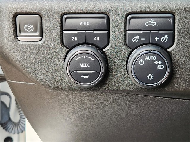 Used 2022 Chevrolet Silverado 1500 LT image 21