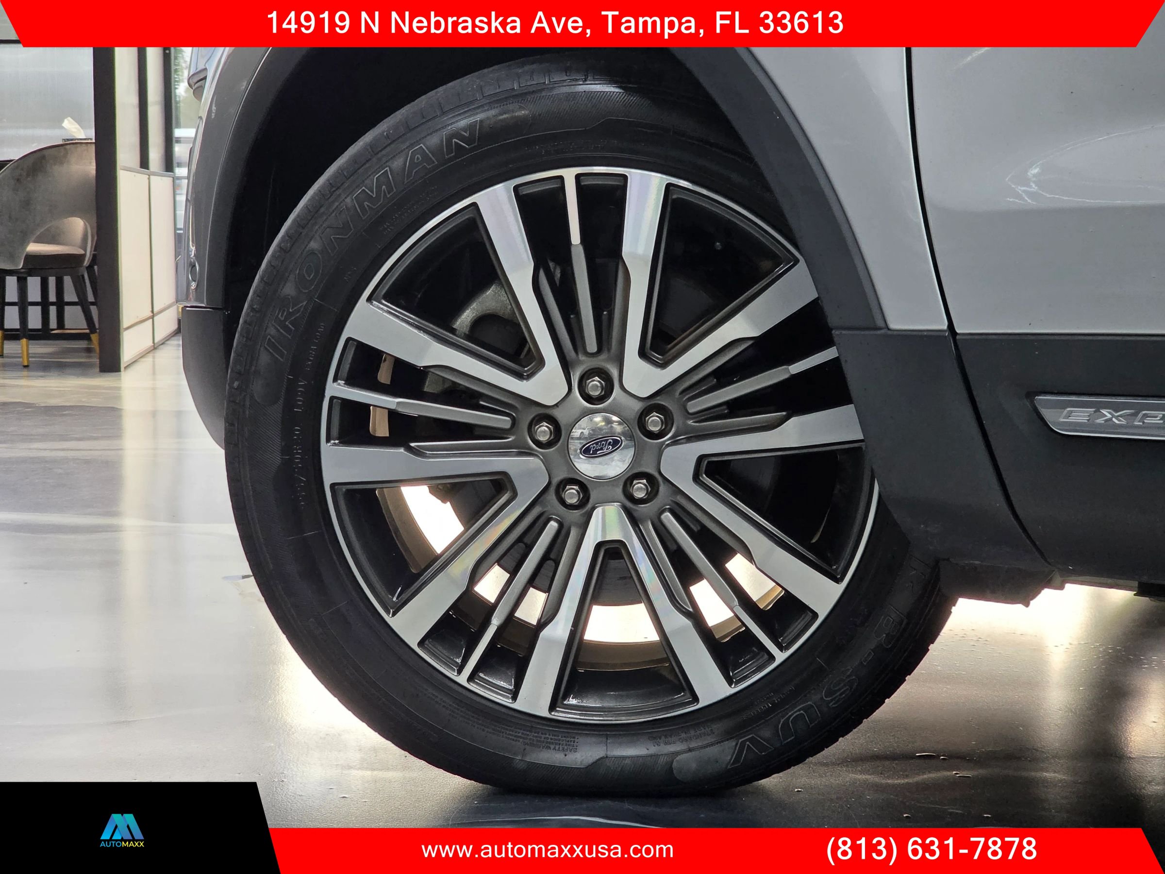 Used 2017 Ford Explorer Platinum AWD/4WD image 6